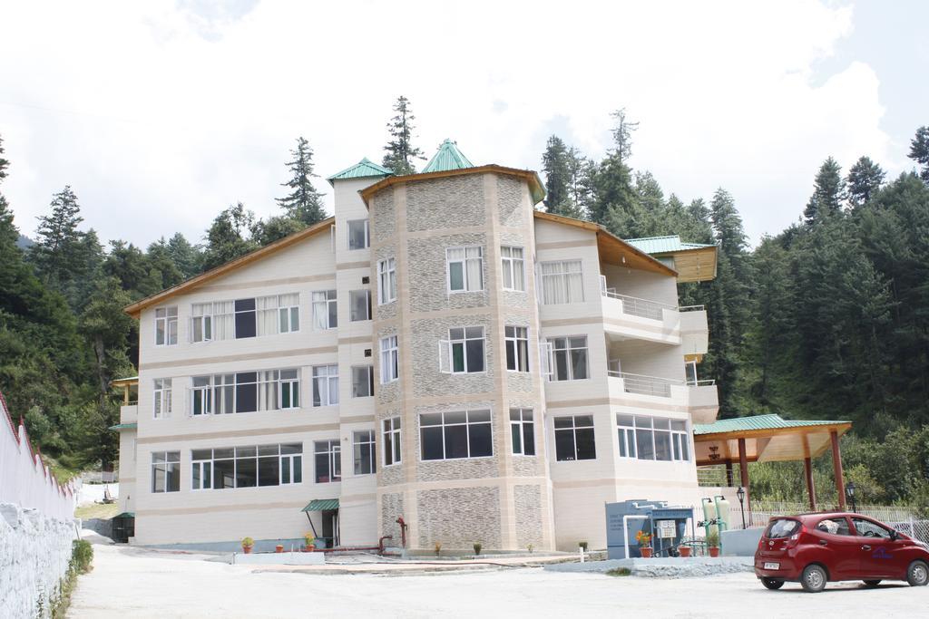 Adb Rooms Snow Touch Resort Manāli Eksteriør bilde